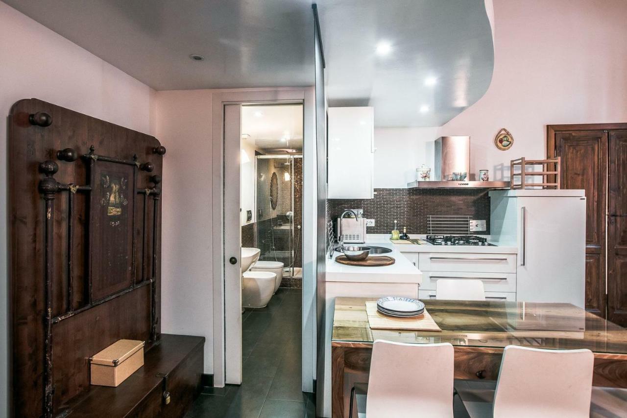Apartament In Front Of Coliseum Rzym Zewnętrze zdjęcie